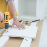 W aktualnych czasach niezwykle multum osób spędza swój wolny czas przed telewizorem